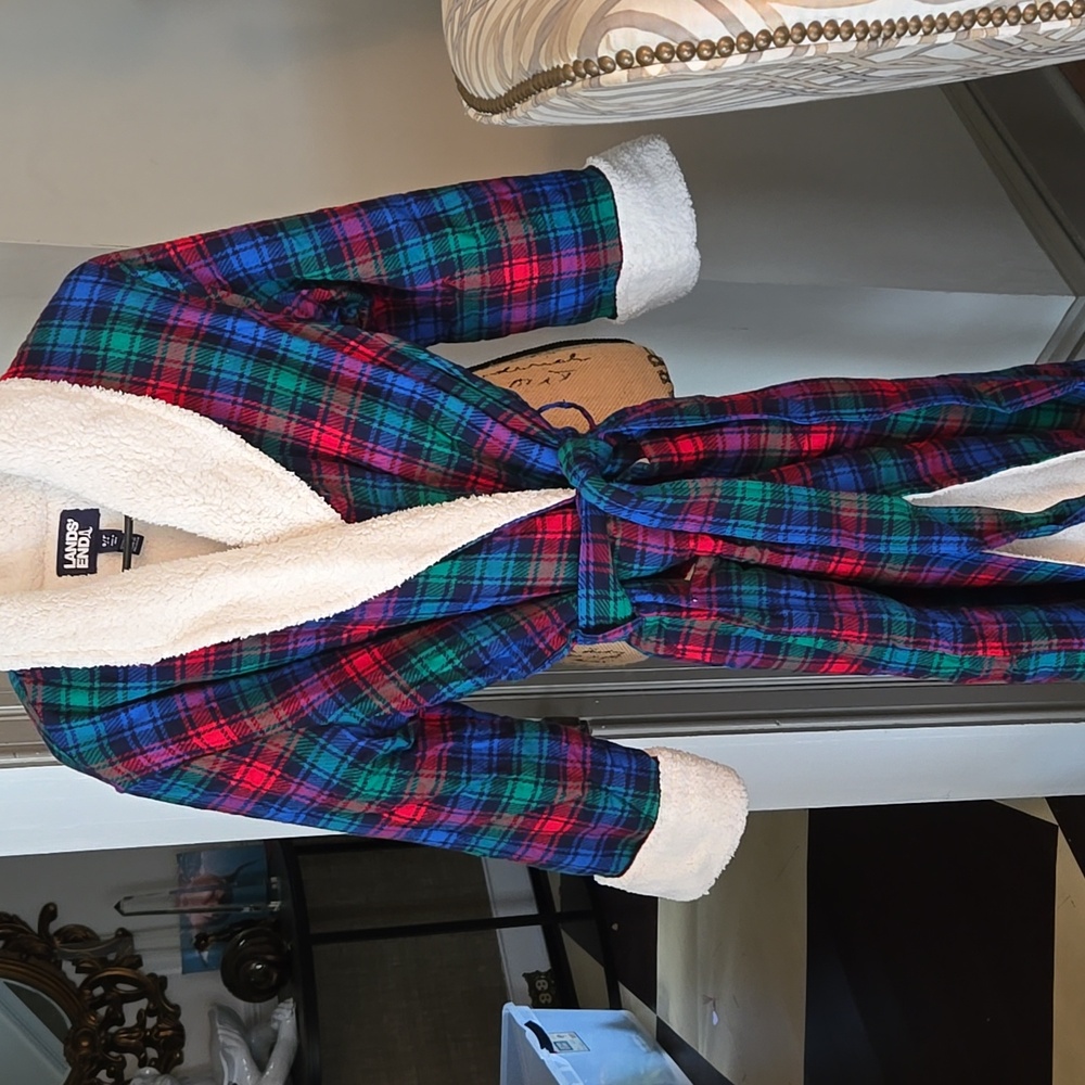 NWT Lands' End Fannel bathrobe